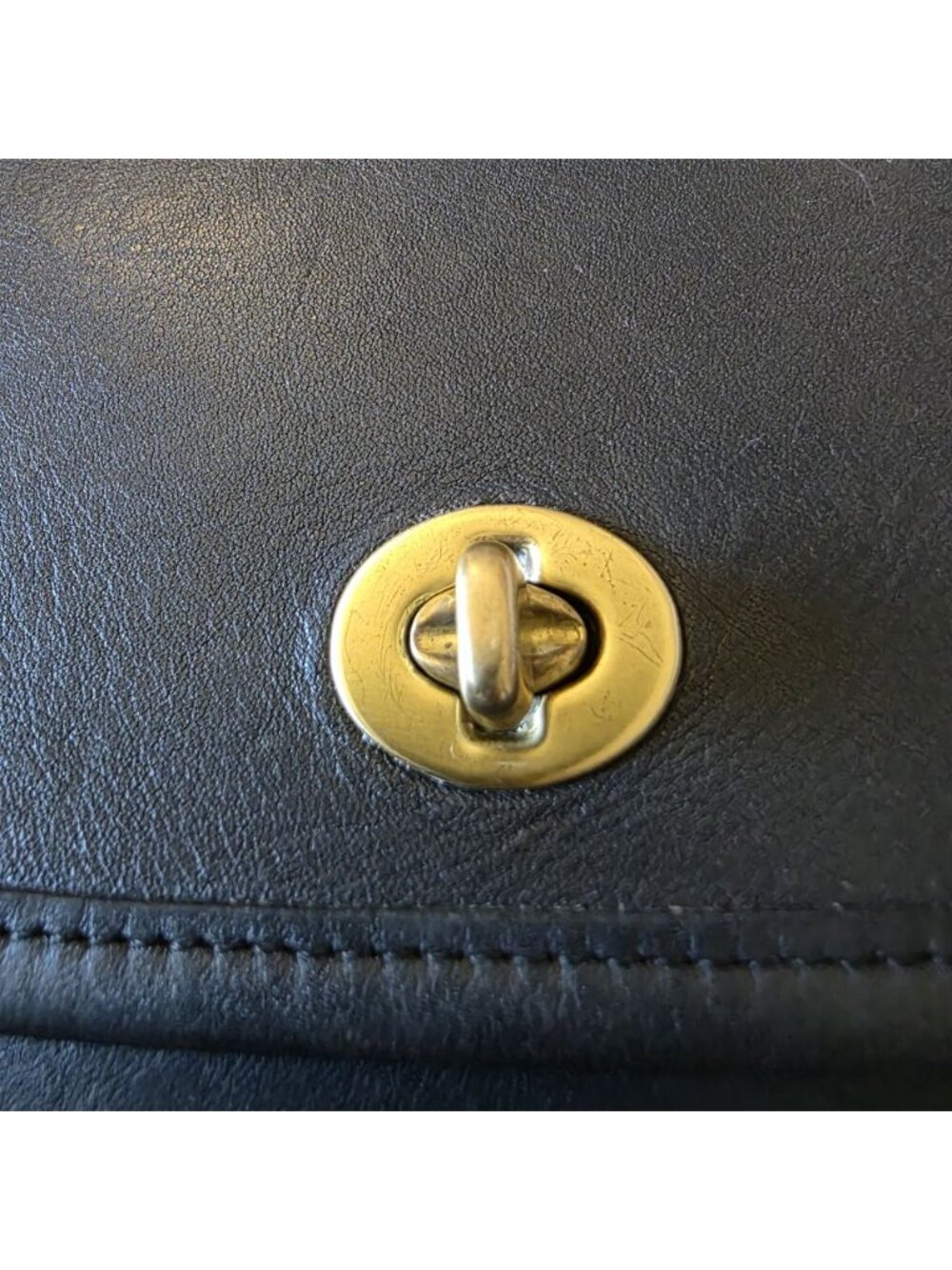 Vintage Coach Quincy Crossbody Bag Black Leather USA 9919 Authenticated - Picture 9 of 16